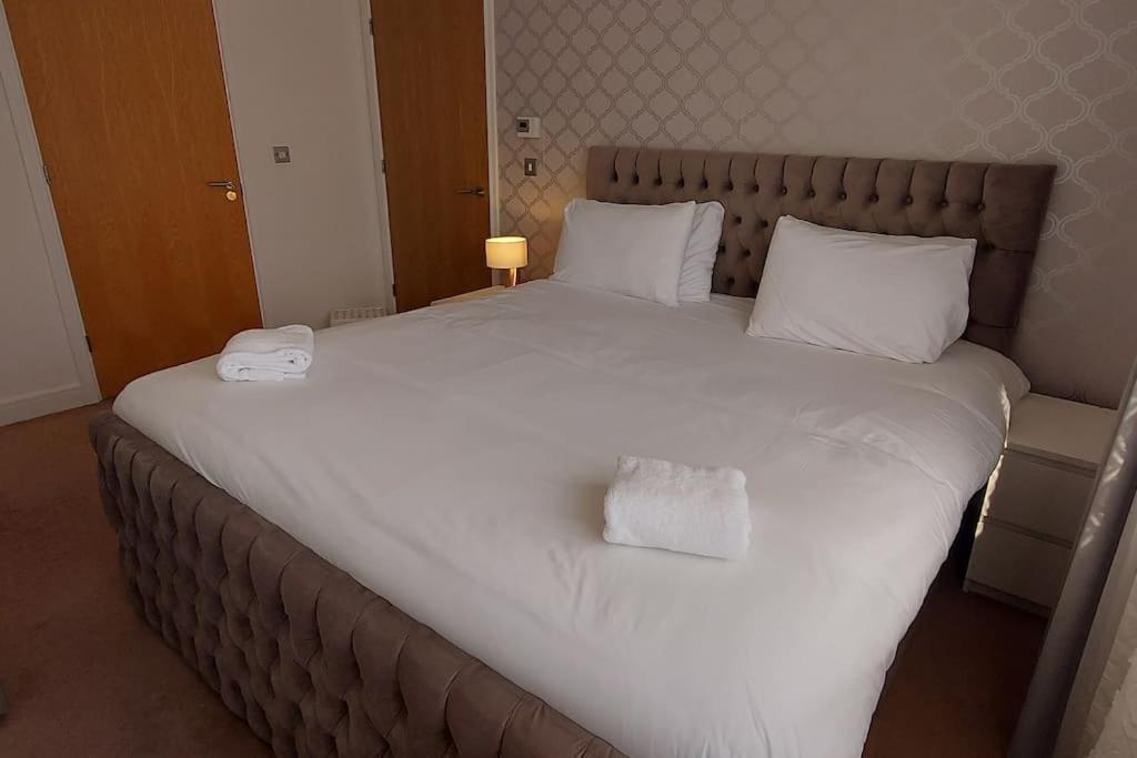 Modern Home Near Etihad, Coop Live Manchester Extérieur photo
